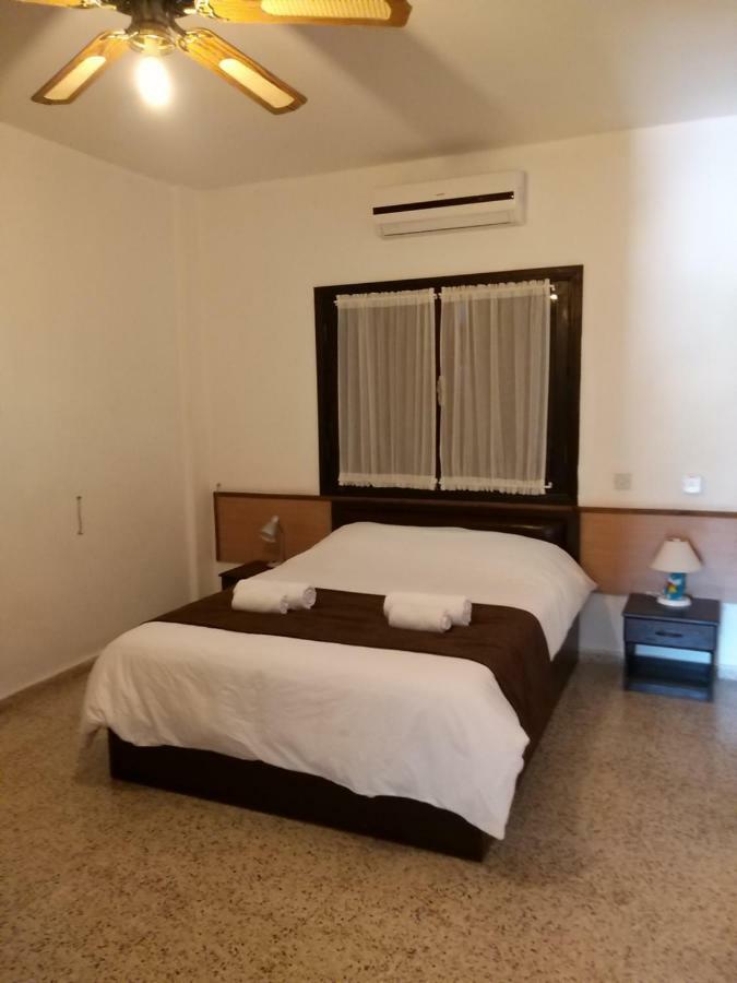 Balci Plaza Hotel And Balci Plaza Guest Bungalows Karpaz Peninsula Selenias Kültér fotó