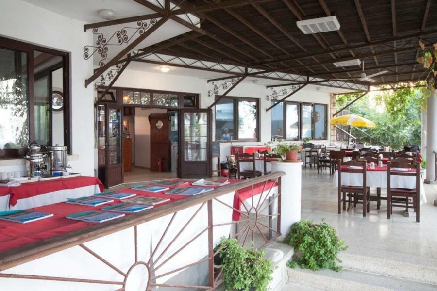 Balci Plaza Hotel And Balci Plaza Guest Bungalows Karpaz Peninsula Selenias Kültér fotó